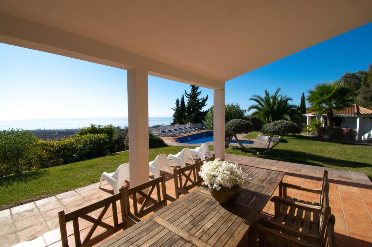 Gran Villa Con Vistas Al Mar Y Piscina Privada Malaga Ngoại thất bức ảnh