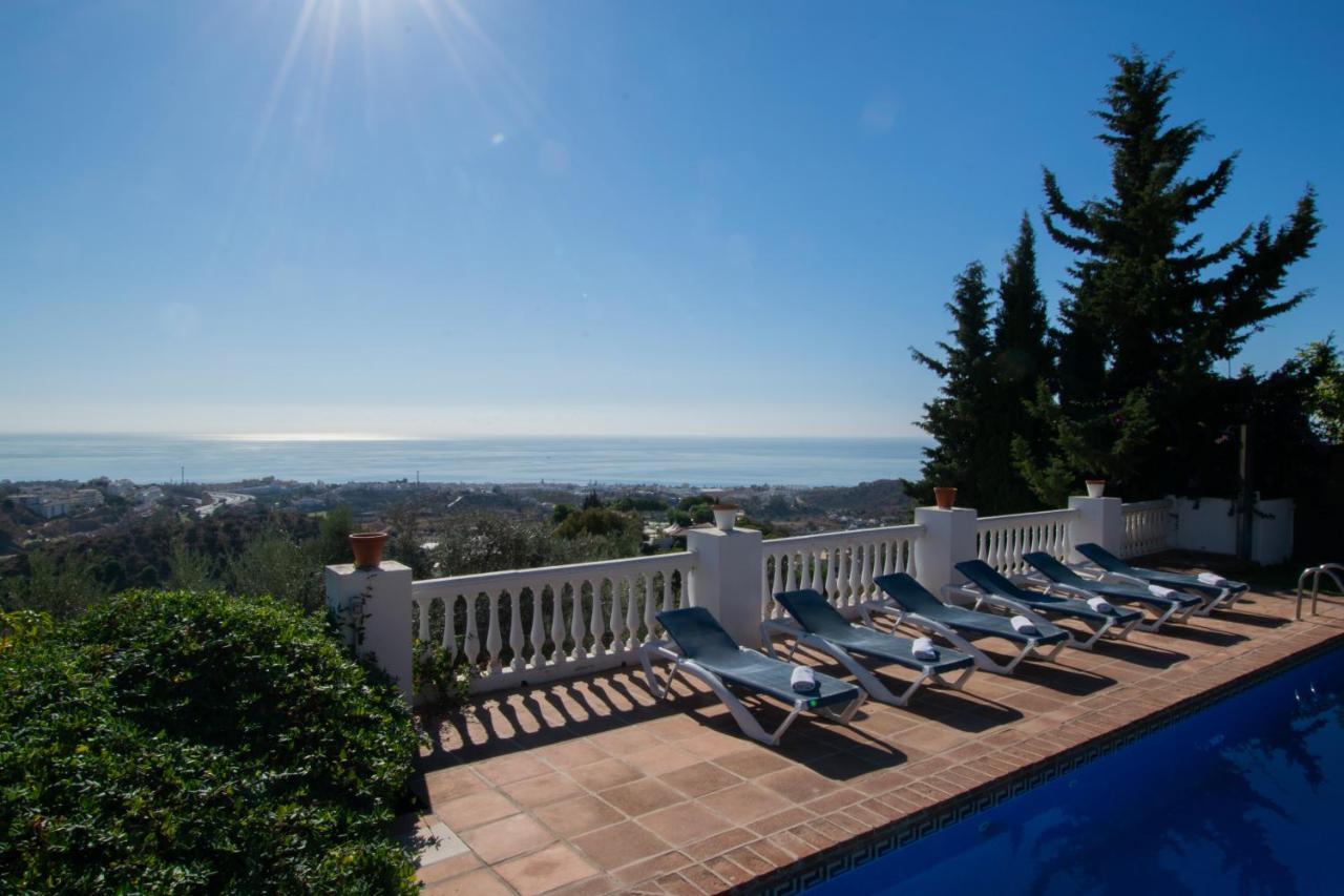 Gran Villa Con Vistas Al Mar Y Piscina Privada Malaga Ngoại thất bức ảnh