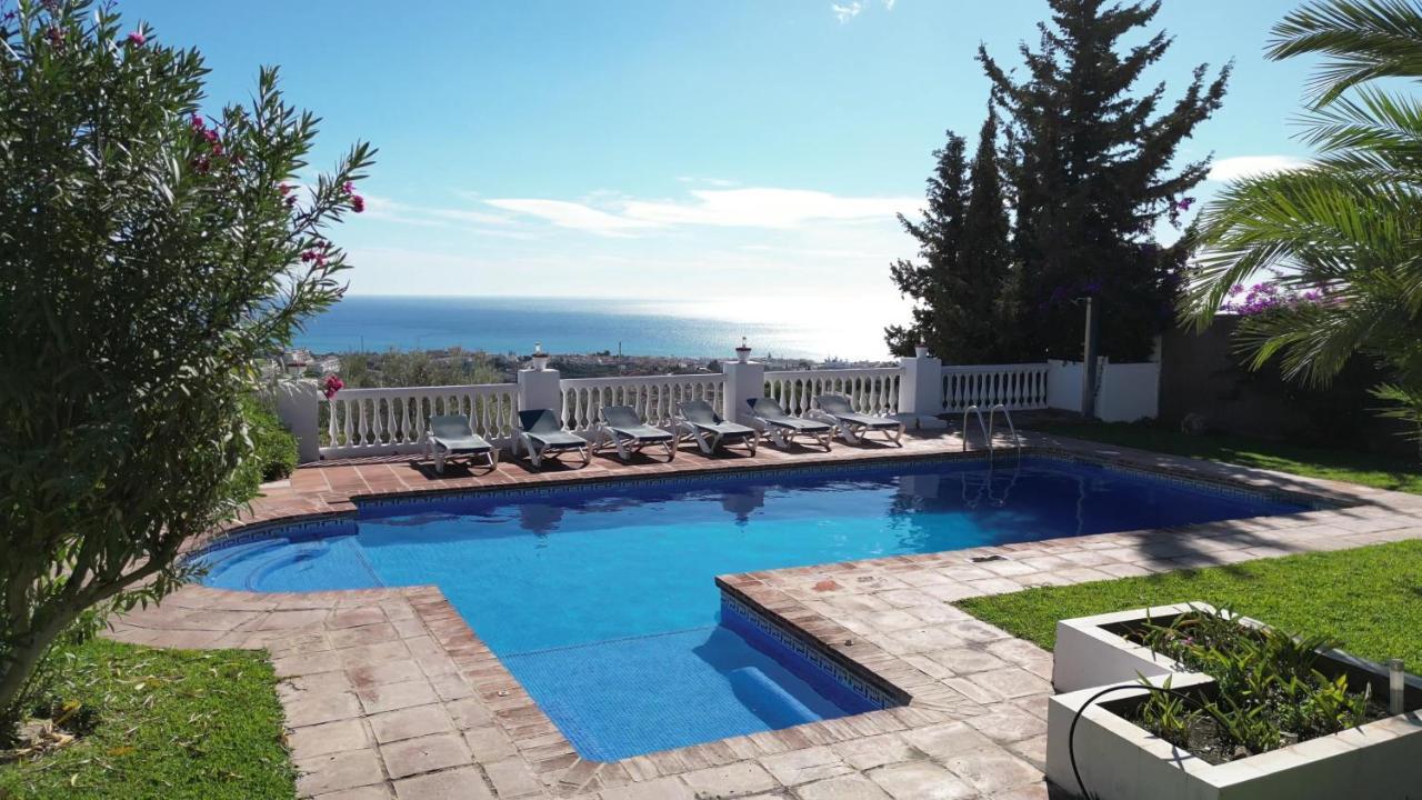 Gran Villa Con Vistas Al Mar Y Piscina Privada Malaga Ngoại thất bức ảnh