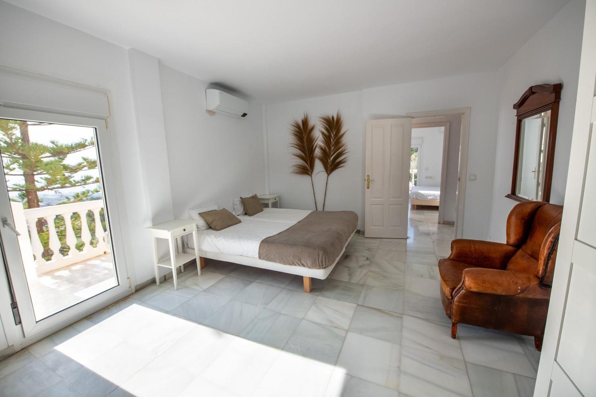 Gran Villa Con Vistas Al Mar Y Piscina Privada Malaga Ngoại thất bức ảnh